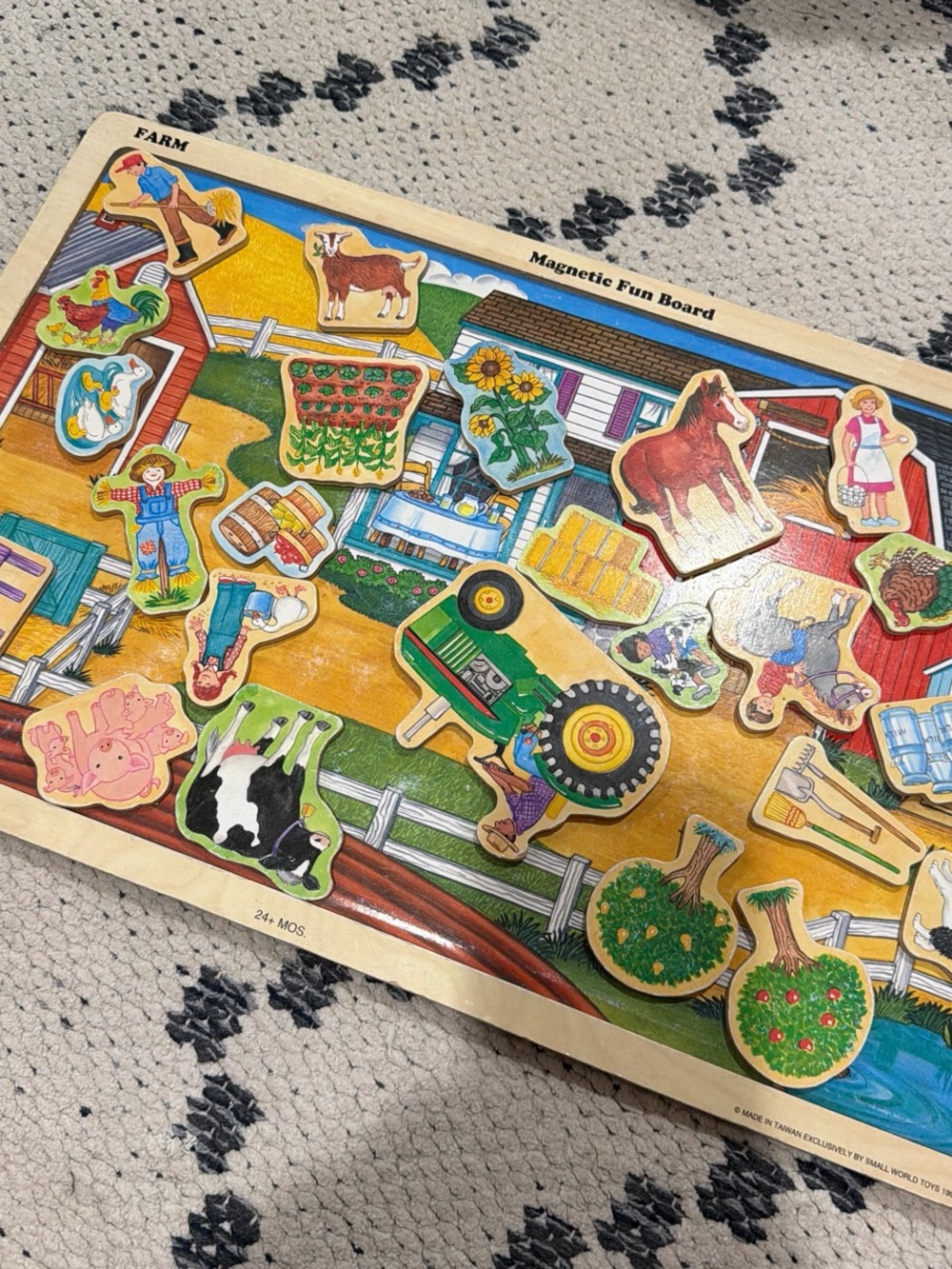 Magnetic Farm Play Board Puzzle - Kids Toy